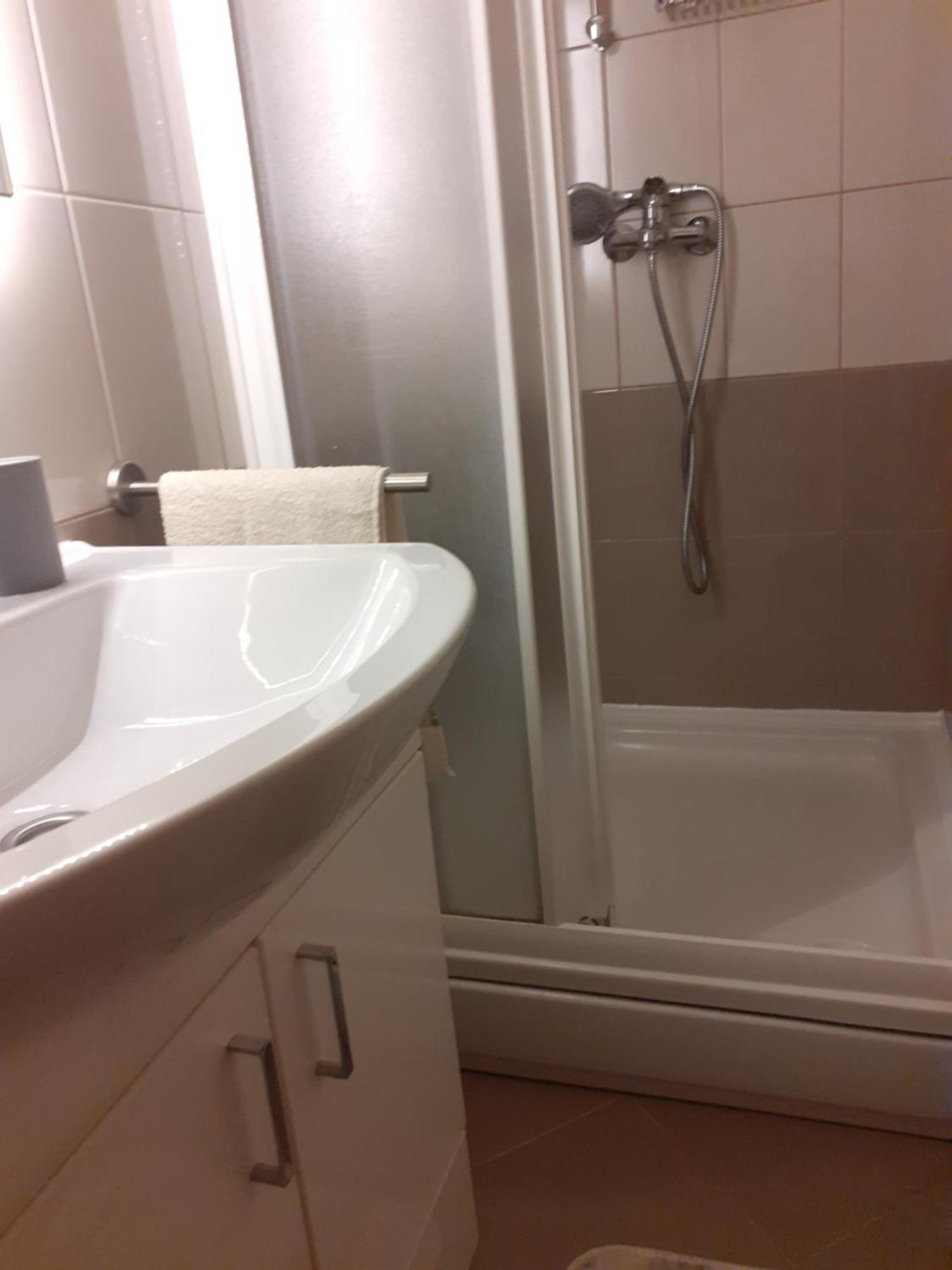 טרוגיר Apartman Pontis Okrug Gornji מראה חיצוני תמונה