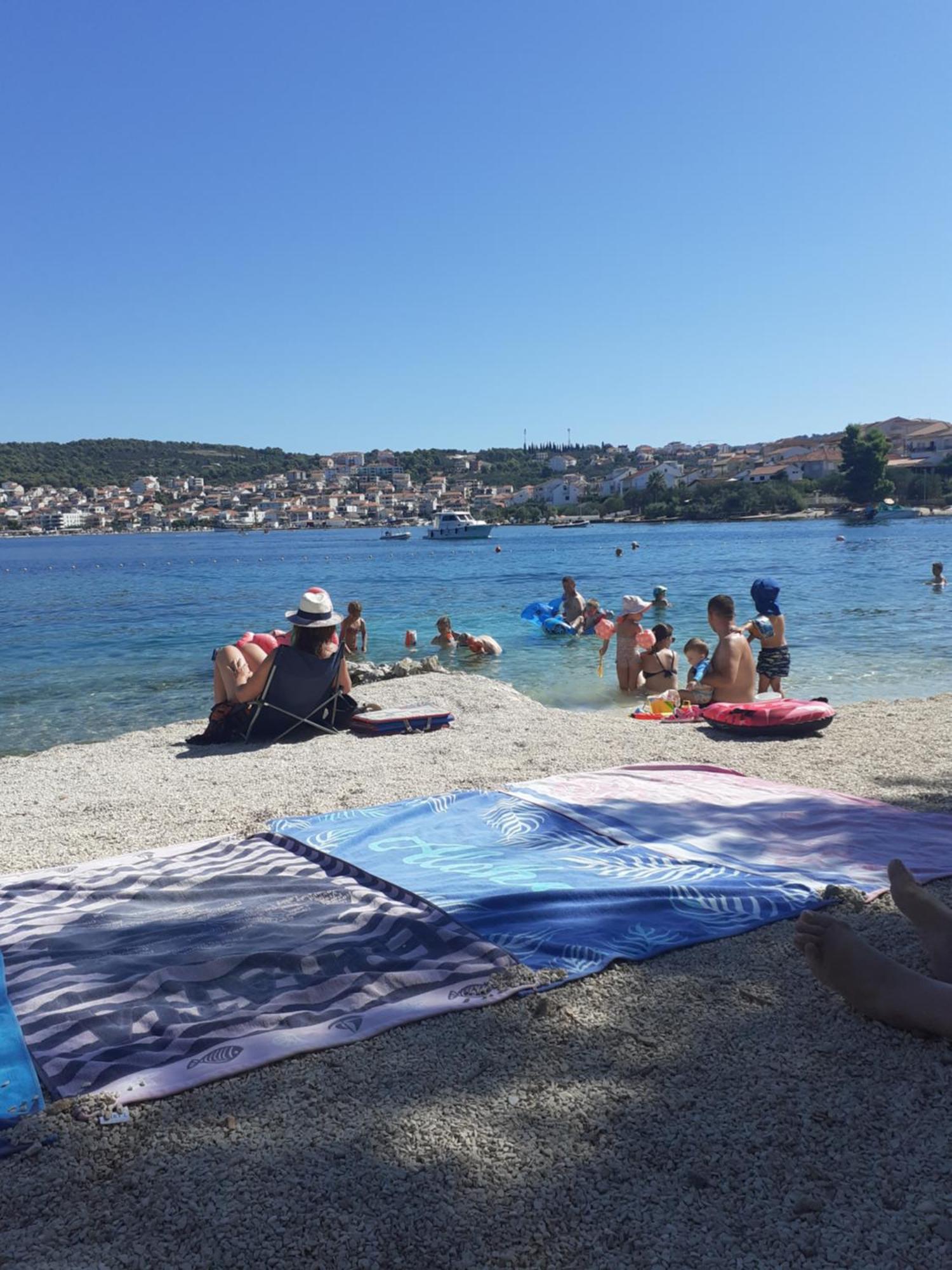 טרוגיר Apartman Pontis Okrug Gornji מראה חיצוני תמונה